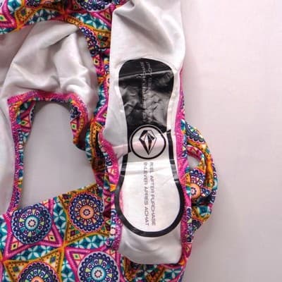 NWT-Volcom Womens Geometric Mandala Print Cut Out Monokini Swimsuit AST M - Thumbnail 6