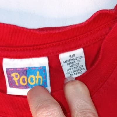 Pooh Felt a Laugh Coming On Red Graphic T Shirt Size S - Thumbnail 2