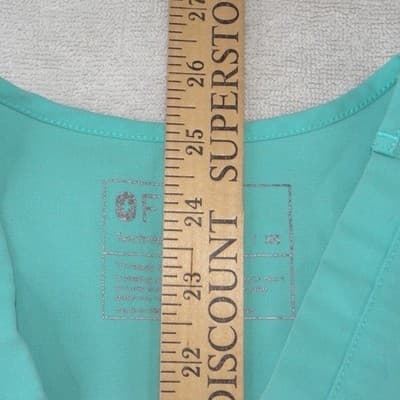 FIGS Technical Collection Women XS V-Neck Scrub Top Seafoam Green Short Sleeve - Thumbnail 10