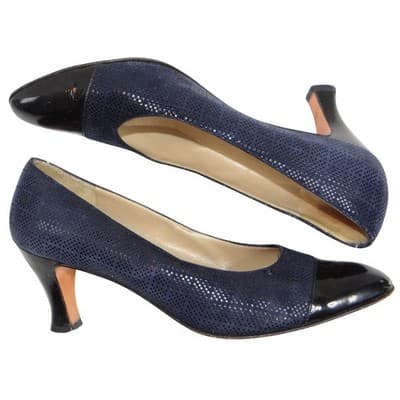 Salvatore Ferragamo Navy Suede Cap Toe Block Heel Pumps Shoes Womens Size 9 AA - Thumbnail 2