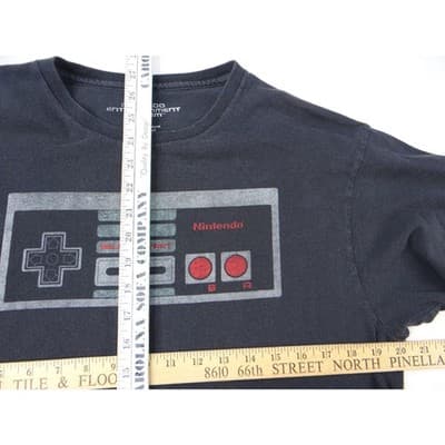 Nintendo Entertainment System Controller Graphic T Shirt Black Adult Large NES - Thumbnail 7