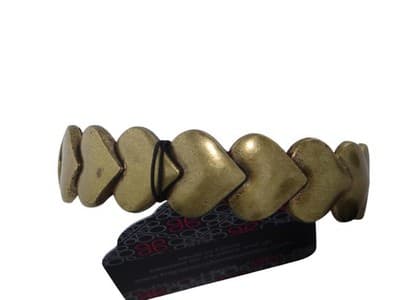 Paparazzi Hearts Galore Brass Bracelet - Thumbnail 2