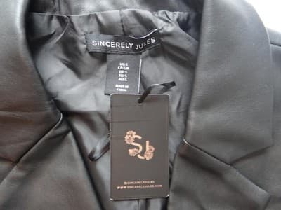 Sincerely Jules Women's Sleeveless Faux Leather Vest - Stylish & Chic - Thumbnail 4