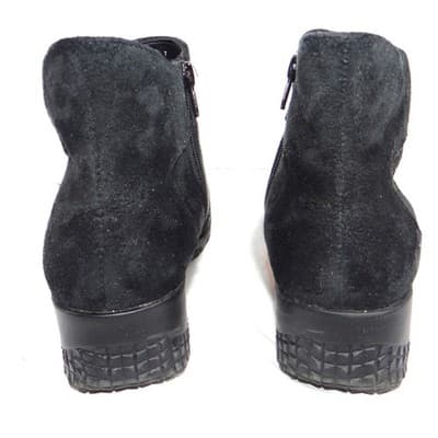 Basic Editions Women Black Suede Side Zip Ankle Boots Wide Width Size 8 - Thumbnail 4