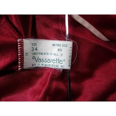 Vintage 2 pc Red Satin Nightgown Slip Loungewear Size 34 S Made in USA - Thumbnail 2
