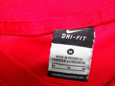 Nike Dri-FIT University of Tampa Soccer Jersey - Size M - Thumbnail 2