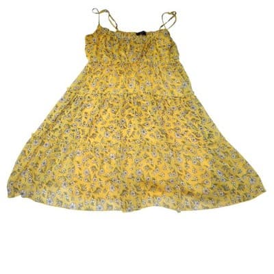 Lot of 3 Spring/Summer/Vacation Shower Occasion Floral Femme Dresses Size Medium - Thumbnail 3