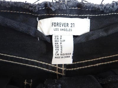 Forever 21 Distressed Black Denim Skirt - Thumbnail 2