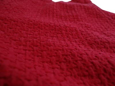 Chic Red Woven Shorts - Perfect for Summer! - Thumbnail 2