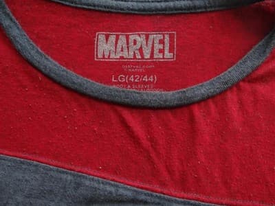 Marvel Deadpool Graphic Tee - Men's Red & Gray Shirt - Thumbnail 6