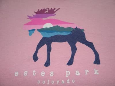 Estes Park Colorado Graphic T-Shirt - Pink Moose Design - Thumbnail 3