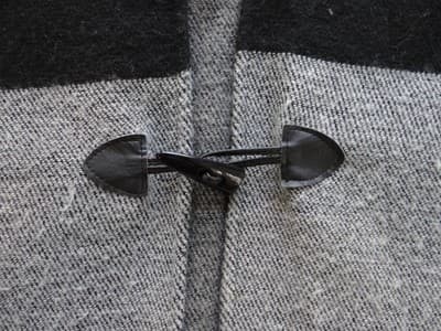 Black and Gray Women's Wool Wrap Shawl with Toggle Closure - Thumbnail 3