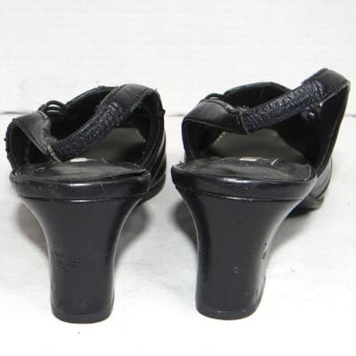 Vintage SAS Comfort Shoes Black Slingback Heels Size 7 Wide - Thumbnail 6