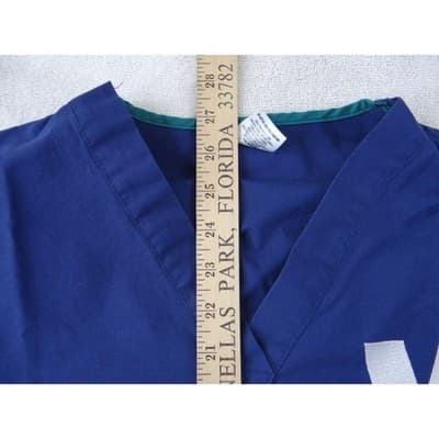 Medline AngelStat Navy Blue V-Neck Scrub Tops Lot of 2 Medium - Thumbnail 6