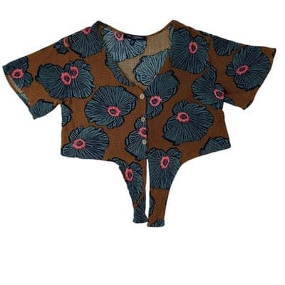 ONE CLOTHING Women's XS Brown Floral Print Tie Front Flutter Sleeve Crop Top - Thumbnail 2