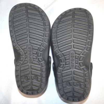 Crocs Kids Classic Lined Clog Black Faux Fur Fuzzy Slip On Shoes Kids Size 13 - Thumbnail 8