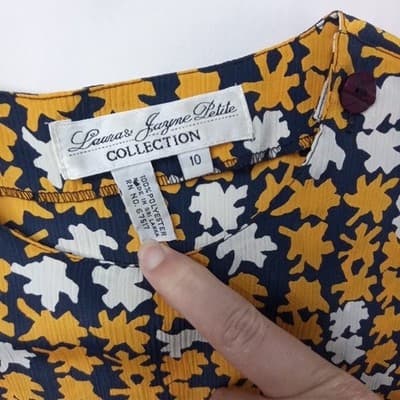 Laura and Jayne Womens Top Size 10 Mustard Navy White Floral Short Sleeve - Thumbnail 2