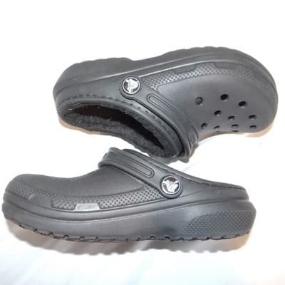 Crocs Kids Classic Lined Clog Black Faux Fur Fuzzy Slip On Shoes Kids Size 13 - Thumbnail 2