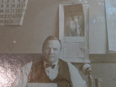 Vintage Antique Telegraph Office Photograph advertisement - Thumbnail 2