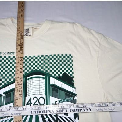 Comfort Colors Grassroots x Lzzie 420 Restaurant Graphic T Shirt Mens 2XL Cream - Thumbnail 5