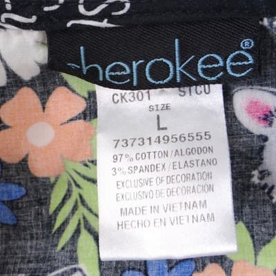 Cherokee Stay Curious Raccoon Floral Scrub Jacket Snap Front CK301 Black L - Thumbnail 2