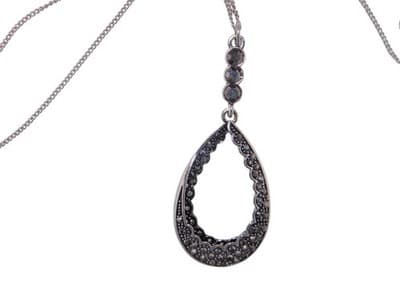 Elegant Black & Silver Teardrop Necklace with Matching Earrings - Thumbnail 2