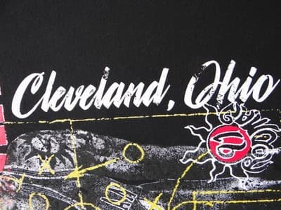 Vintage Dennis Rodman Cleveland Ohio Basketball T-Shirt - Thumbnail 5