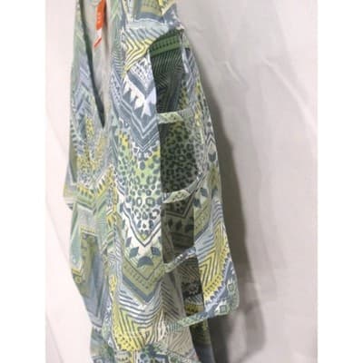Hearts of Palm Woman Island Treasures 2018 Print V Neck Tie Front Blouse 3X - Thumbnail 4