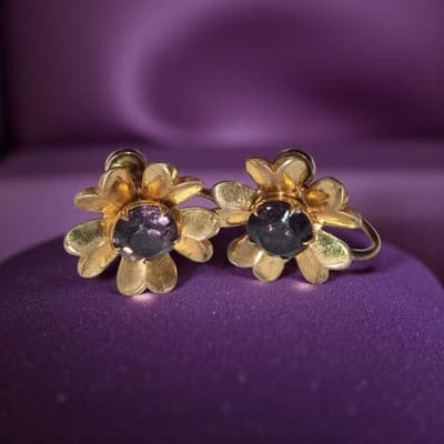 Vintage Gold Flower Shaped Earrings with Purple Gemstone Center - Thumbnail 3