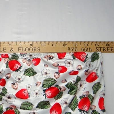 SHEIN White Strawberry Print Tube Top Bandage Style - Thumbnail 4