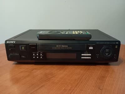 Sony VCR SLV-M10HF Video Cassette Recorder Hi-Fi Smart File W/ Remote Tested