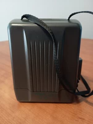 Vintage Polaroid 600 One Step Camera Black With Strap & Flash Camera Not Tested - Thumbnail 6