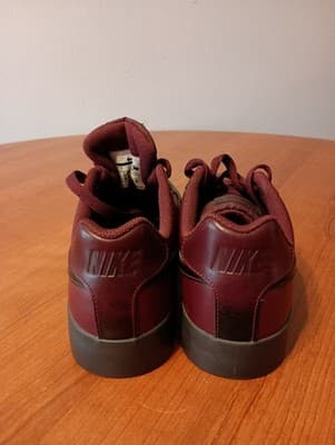 Nike Womens Low Shoes cd7002-600 Maroon Size 7 Leather Black Soles - Thumbnail 4
