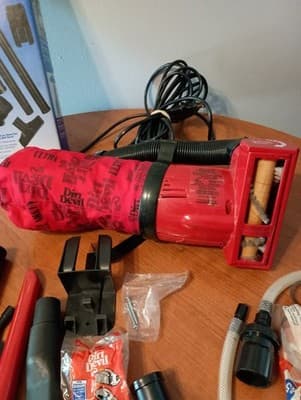 Dirt Devil by Royal Ultra Red Electric Hand Vac Handheld Vacuum M08230 WORKS - Thumbnail 6