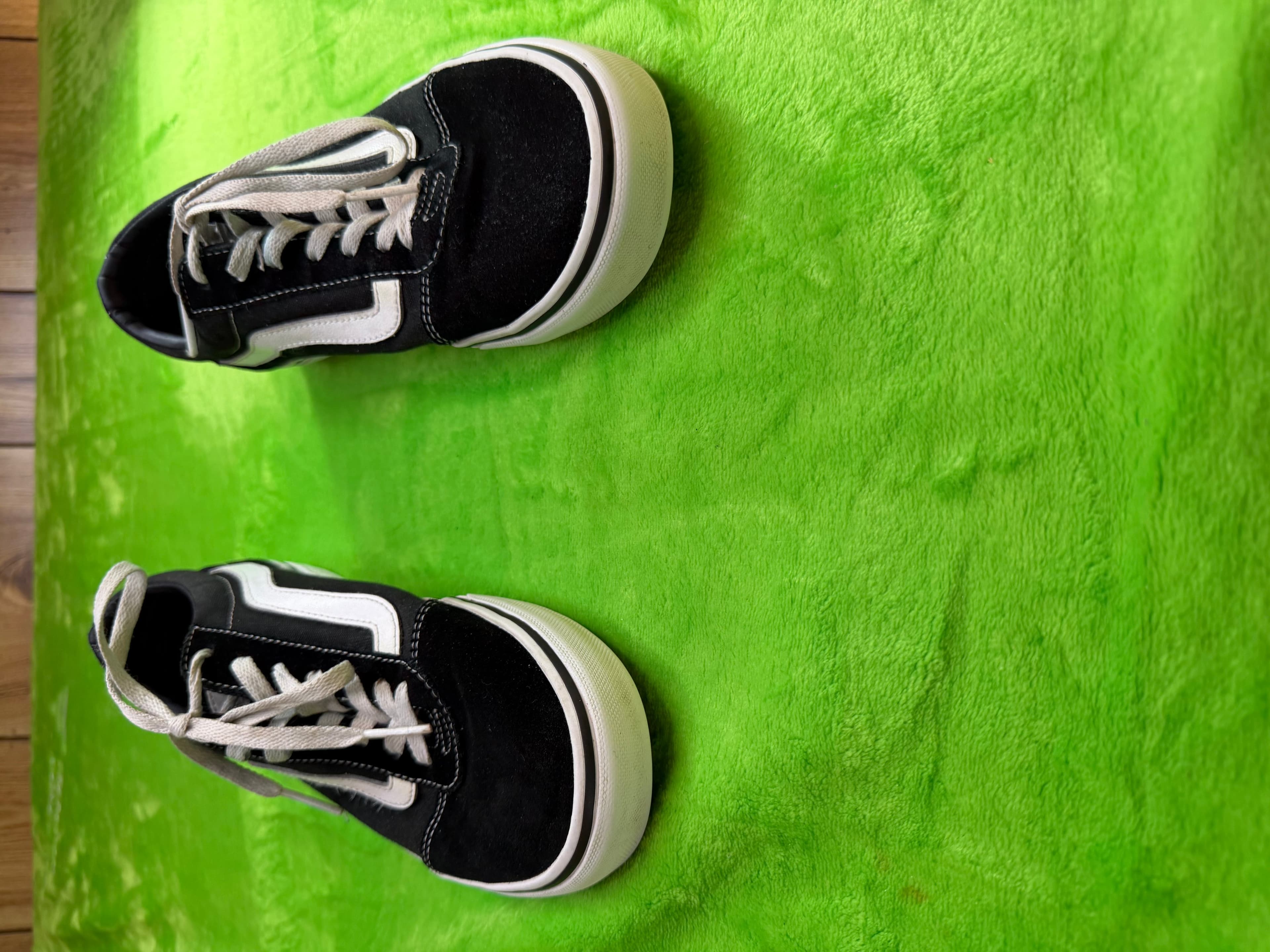 Vans Old Skool Black White Skate Shoes Mens Sz 8.5 Classic - Thumbnail 3