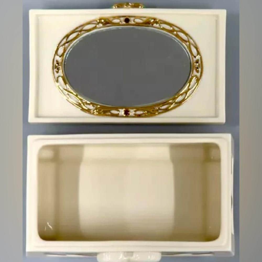 Walt Disney LENOX Showcase Collection THE HUNTSMAN'S Box Snow White~ Evil Queen - Thumbnail 9