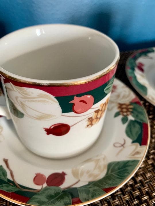 Vintage Tienshan Fine China “Magnolia" - Thumbnail 8