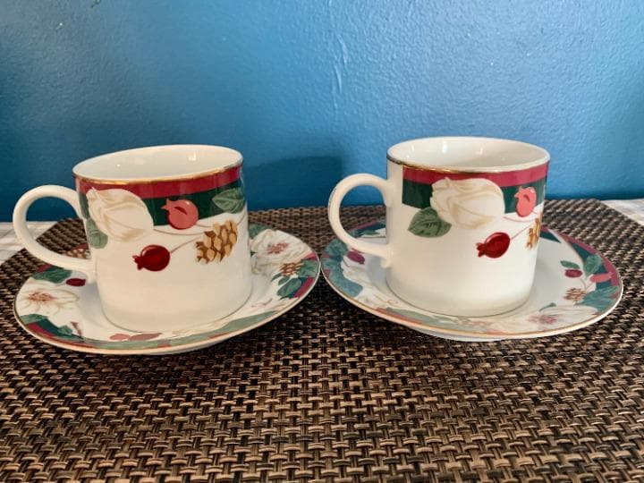 Vintage Tienshan Fine China “Magnolia" - Thumbnail 6