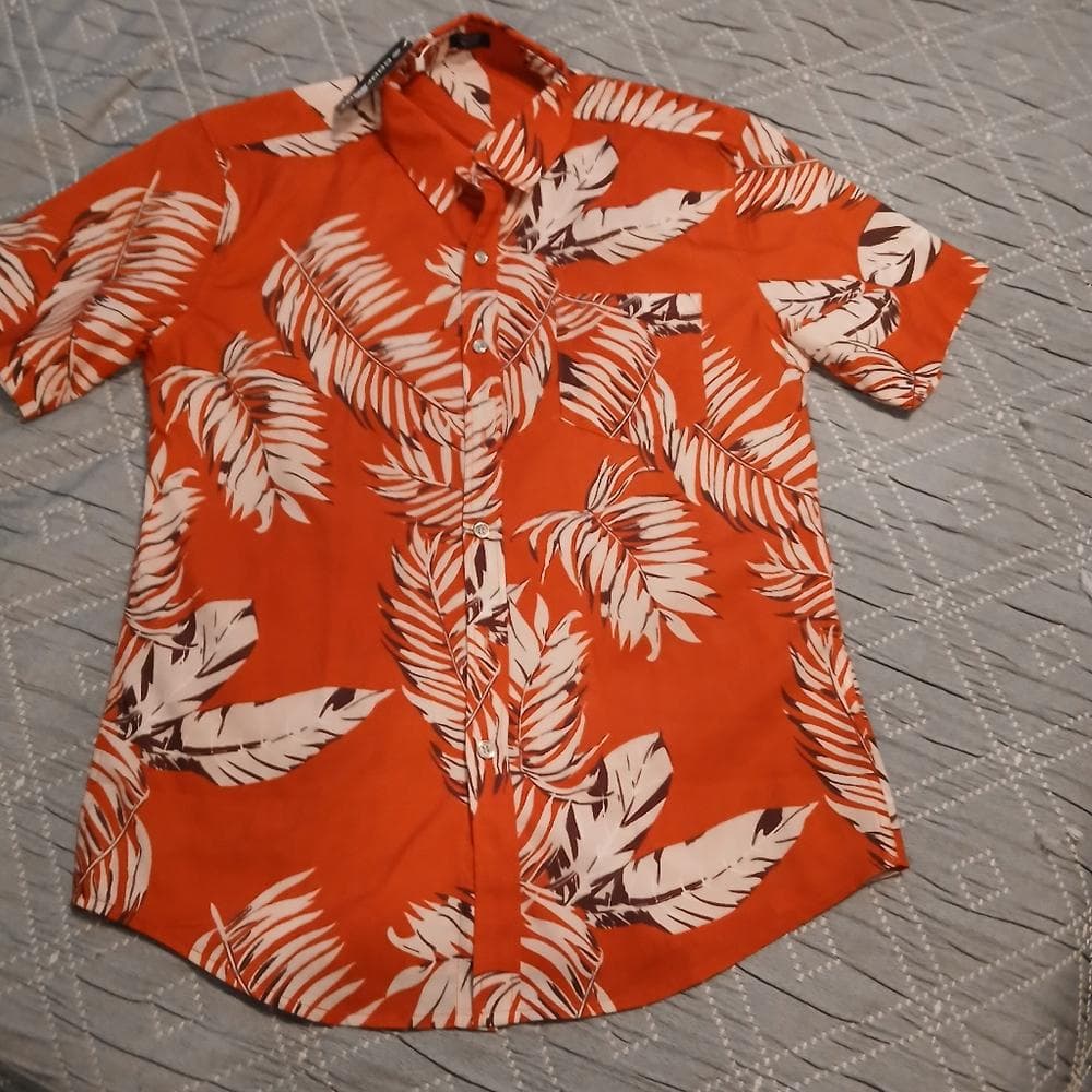 Hawaiian Tropical Leaf Shirt~ Palm Leaf NWT - Thumbnail 2