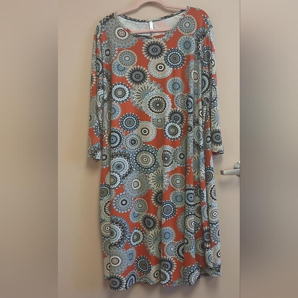 Crew Neck Bandana Print Midi Dress - Thumbnail 6