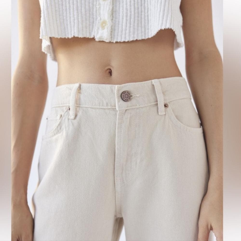 Urban Outfitters BDG Cowgirl Jeans~ Size 28 - Thumbnail 3