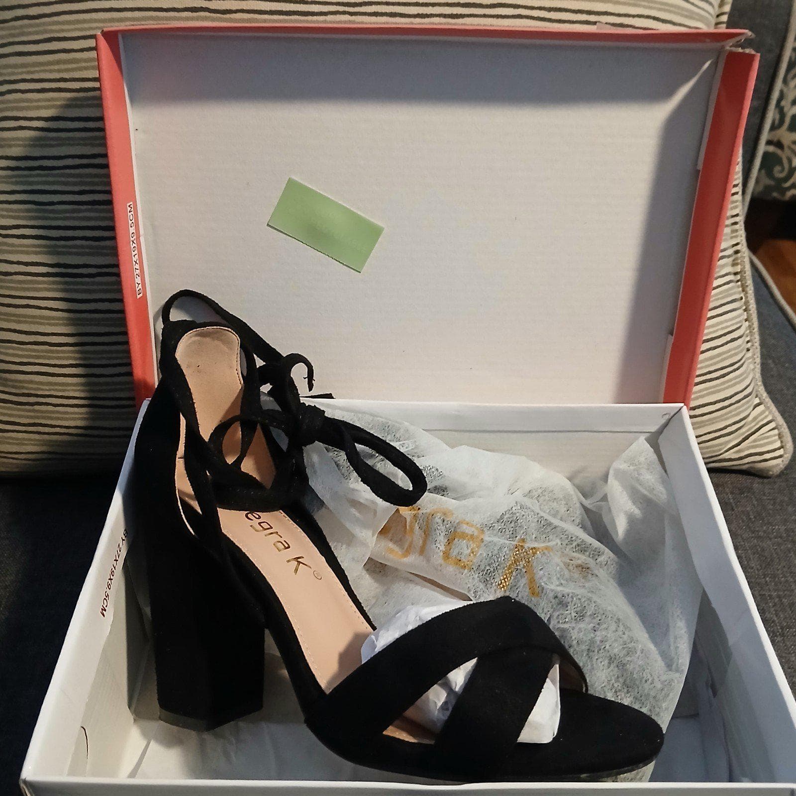 Black Ribbon Wrap Around Tie n a Bow Heels~ Size 7.5 Lace Up Black Dressy Heels - Thumbnail 5