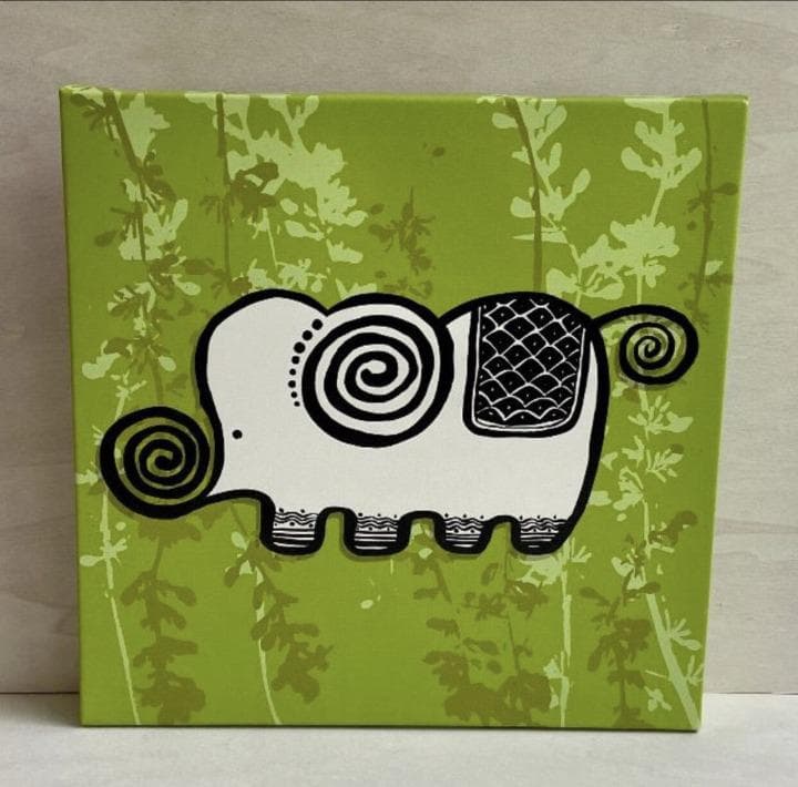 Wee Gallery” Elephant & Giraffe Canvas - Thumbnail 3
