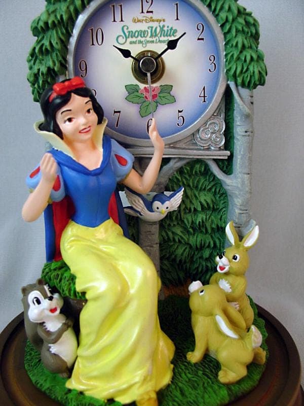 Disney Snow White "Sculpted Anniversary Clock" Pendulum Table Clock Forest Friends Vintage 1990’s - Thumbnail 2