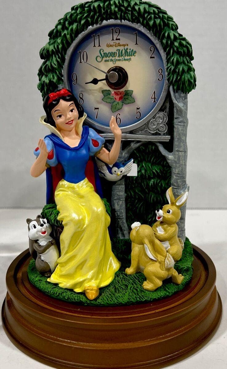 Disney Snow White "Sculpted Anniversary Clock" Pendulum Table Clock Forest Friends Vintage 1990’s