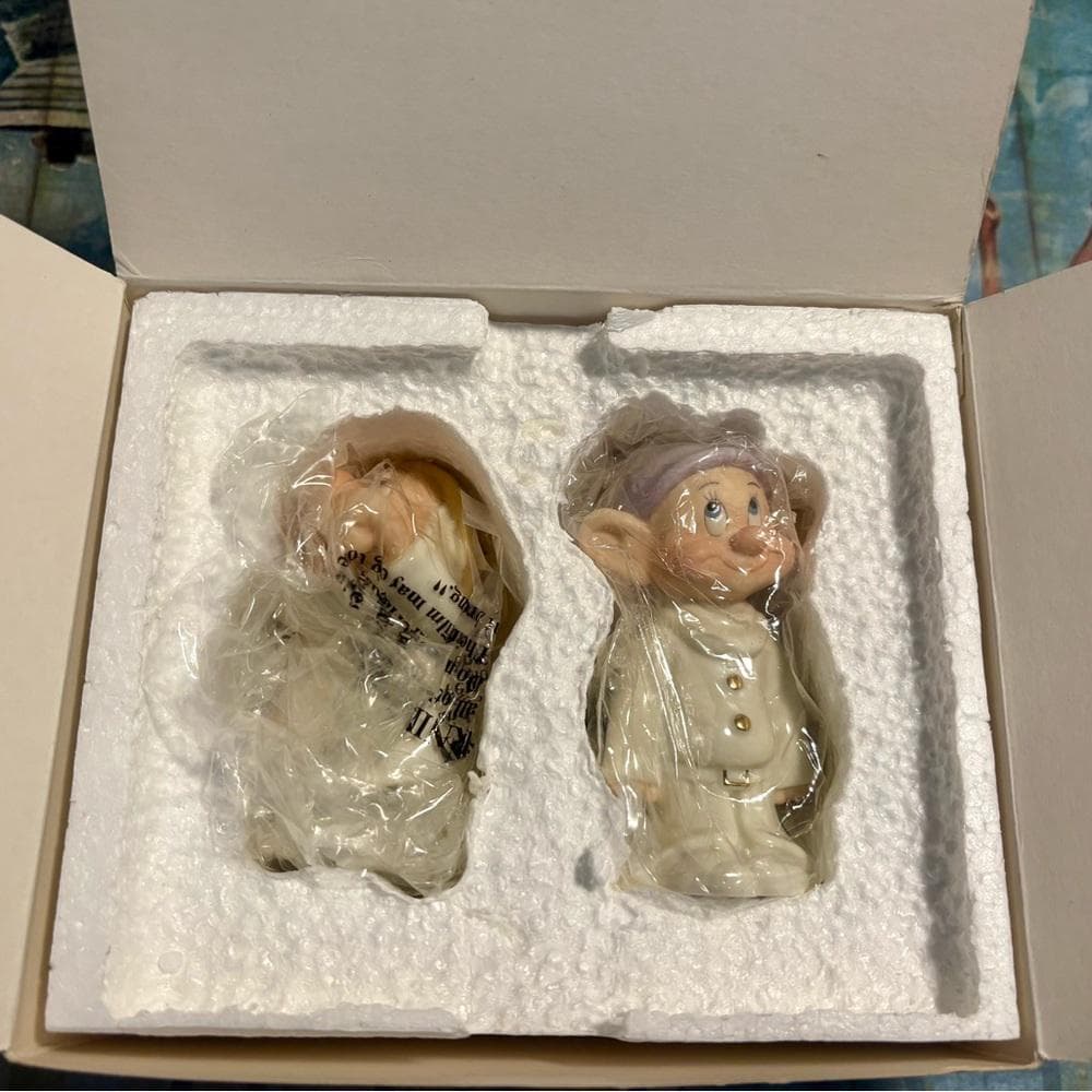 Vintage Disney Lenox Dopey and Sneezy Salt and Pepper Shakers - Snow White - Thumbnail 2