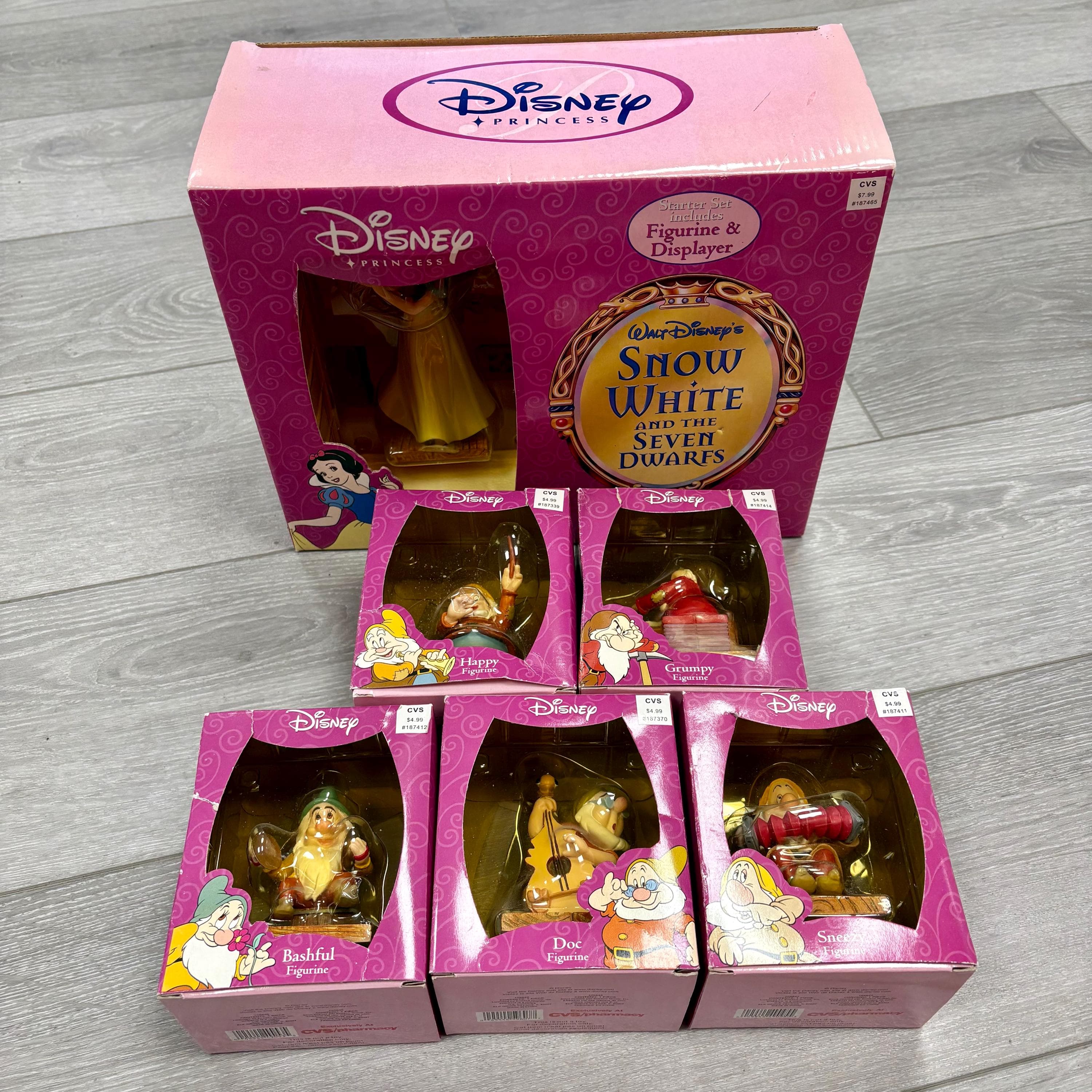 Vintage Disney Snow White & The Seven Dwarfs Starter Set- Enesco 65th Anniv. - Thumbnail 2