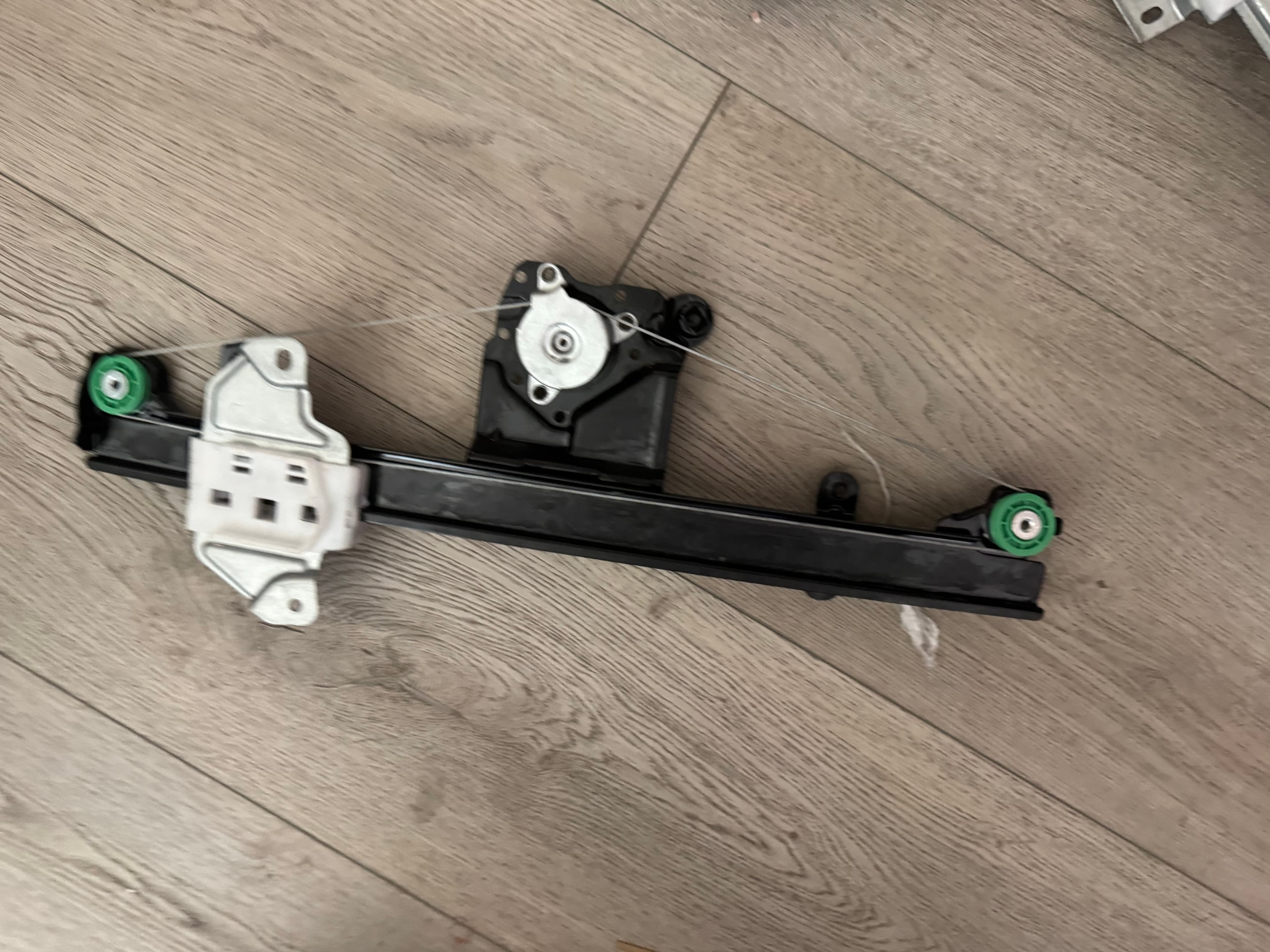 Car Window Regulator with Motor - Thumbnail 5