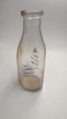Blue Spruce Dairy Freehold NJ New Jersey one quart milk bottle ( rare) - Thumbnail 3