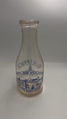 Blue Spruce Dairy Farm Freehold NJ New Jersey one quart milk bottle ( rare) - Thumbnail 2